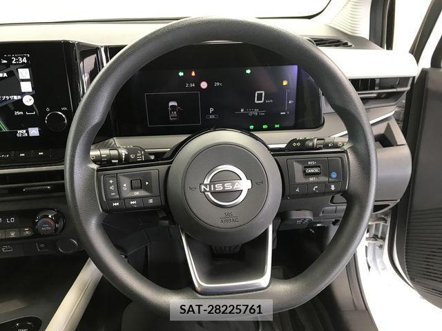 Nissan NOTE 2021-12 346981-17