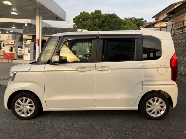 Honda N BOX 2018-03 2559-12