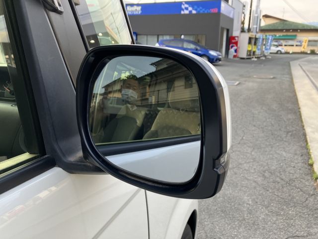 Honda N BOX 2018-03 2559-7