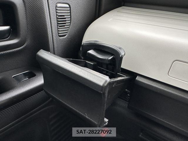 Suzuki SPACIA 2019-06 325870-24