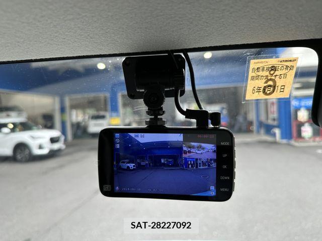 Suzuki SPACIA 2019-06 325870-21