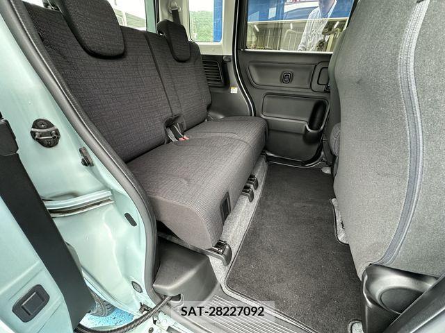 Suzuki SPACIA 2019-06 325870-26