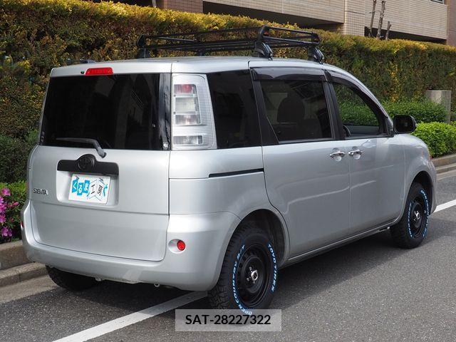Toyota SIENTA 2011-08 253384-25