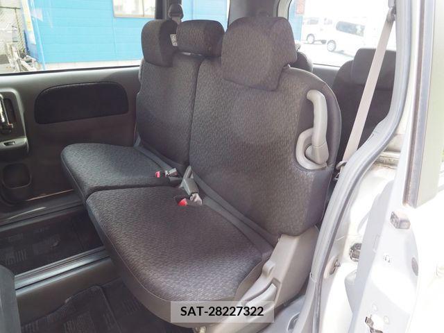 Toyota SIENTA 2011-08 253384-16