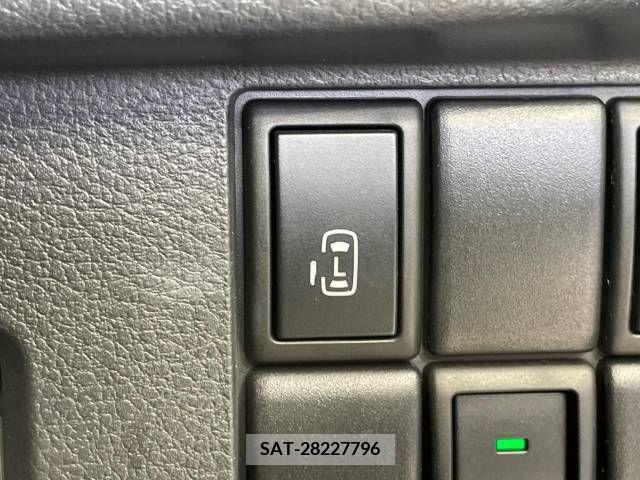 Suzuki SPACIA 2014-05 368595-4