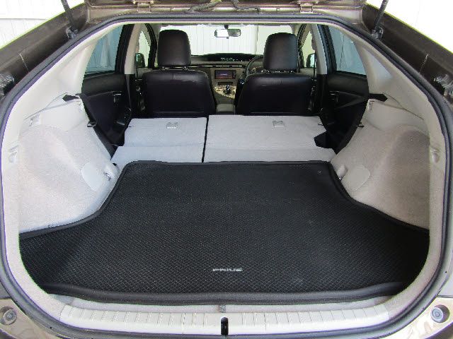 Toyota PRIUS 2013-02 13724-21