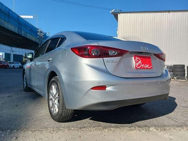 Mazda AXELA 2017-11 19347-6