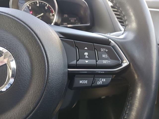 Mazda AXELA 2017-11 19347-27