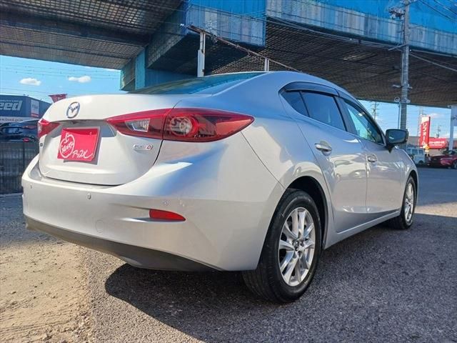 Mazda AXELA 2017-11 19347-4