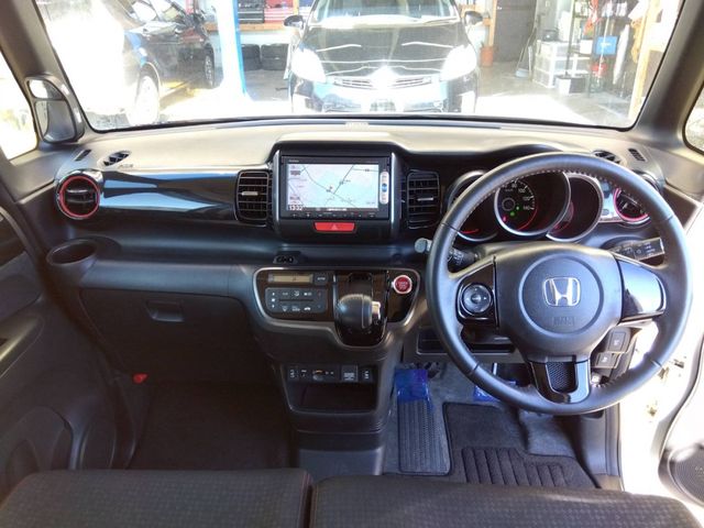 Honda N BOX CUSTOM 2017-07 25004-6