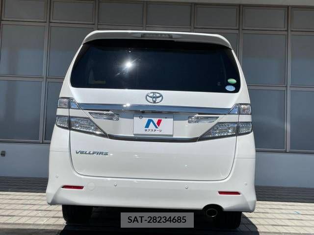Toyota VELLFIRE 2013-02 369827-16