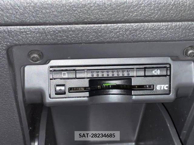 Toyota VELLFIRE 2013-02 369827-6