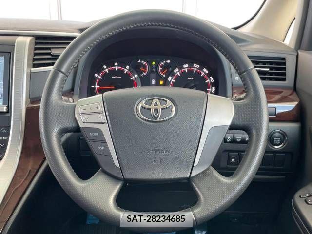 Toyota VELLFIRE 2013-02 369827-12