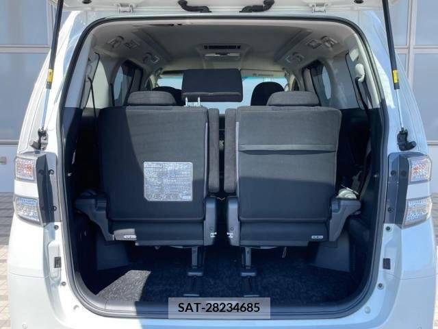 Toyota VELLFIRE 2013-02 369827-11