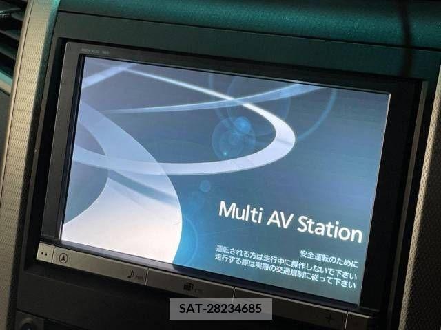 Toyota VELLFIRE 2013-02 369827-2