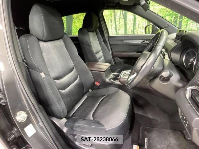 Mazda CX-8 2017-11 214966-8