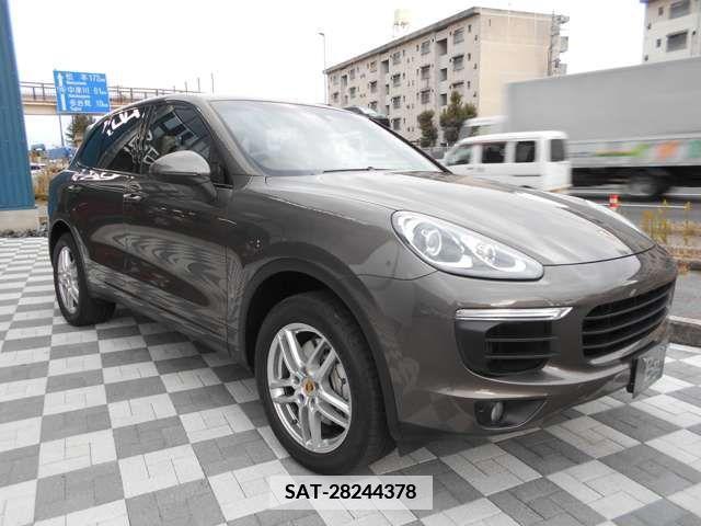 Porsche CAYENNE 2015-02 377735-2