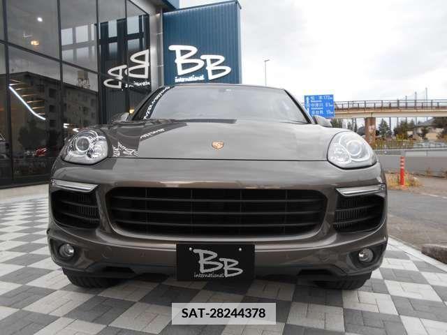 Porsche CAYENNE 2015-02 377735-1