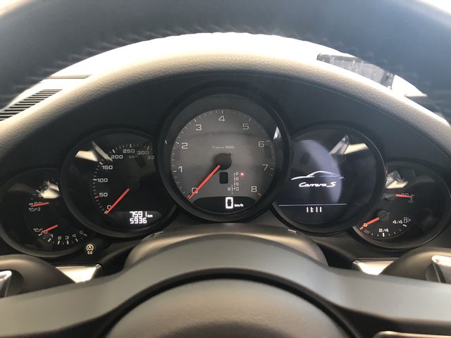 Porsche 911 2018-06 187306-11