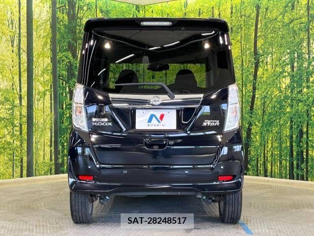 Nissan DAYZ 2018-12 353498-15