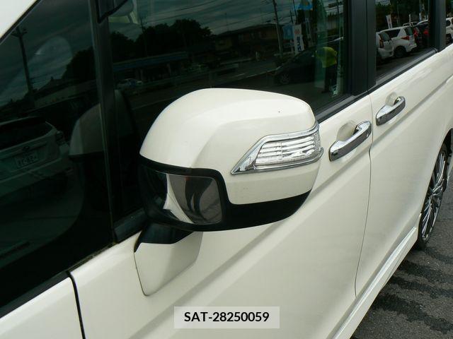 Honda e 2010-01 373513-28