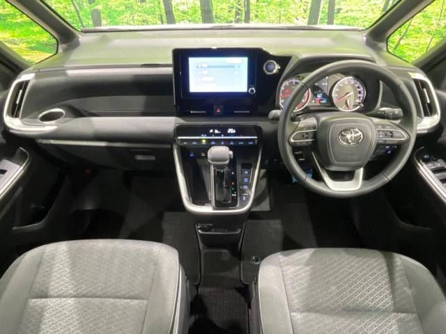 Toyota NOAH 2023-06 28033-1