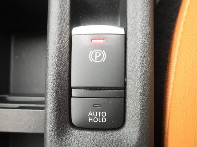 Nissan KICKS 2020-09 18263-7