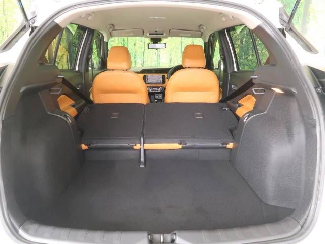 Nissan KICKS 2020-09 18263-10