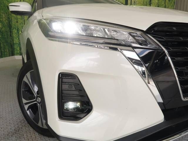 Nissan KICKS 2020-09 18263-12