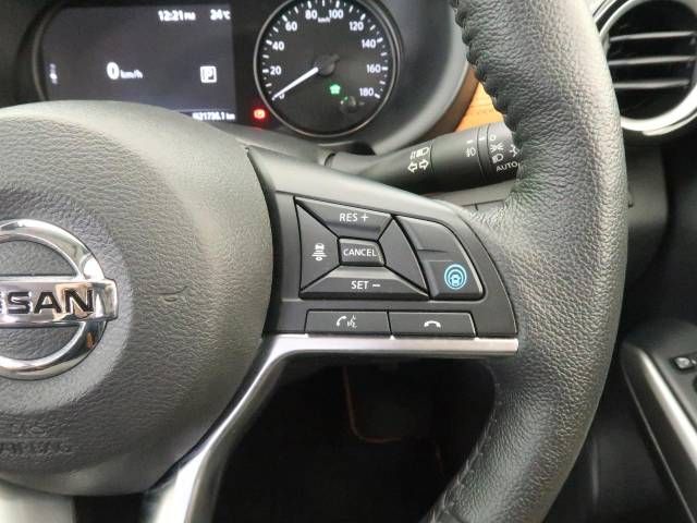 Nissan KICKS 2020-09 18263-5