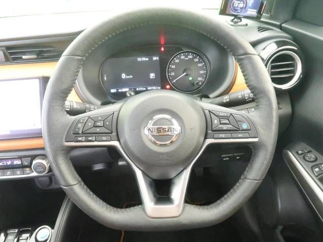 Nissan KICKS 2020-09 18263-11