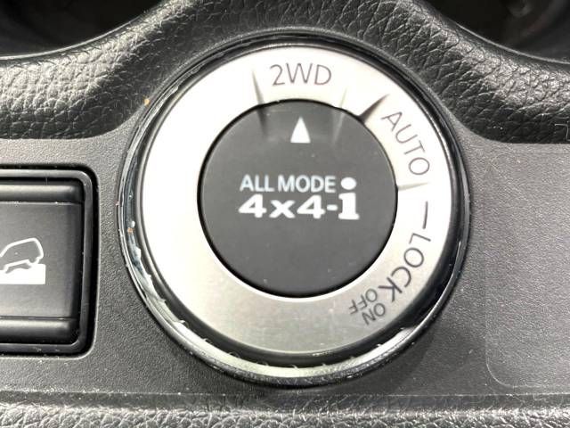 Nissan X-TRAIL 2017-12 21093-2