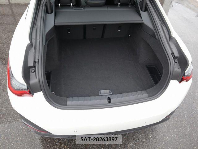 Bmw i4 2023-06 222363-5