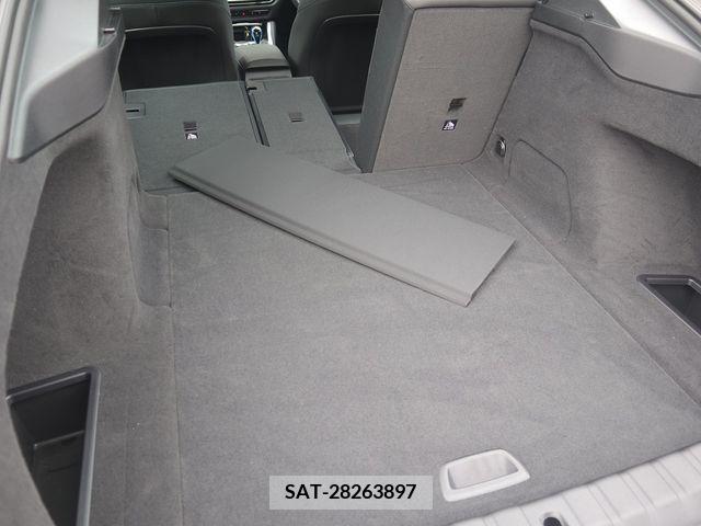 Bmw i4 2023-06 222363-7