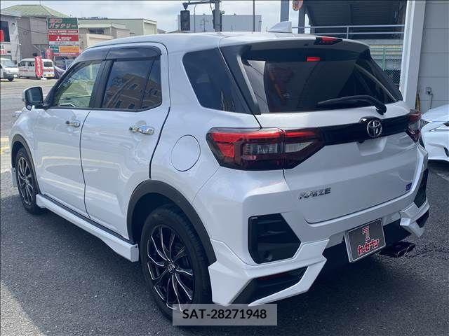 Toyota RAIZE 2021-04 354573-7