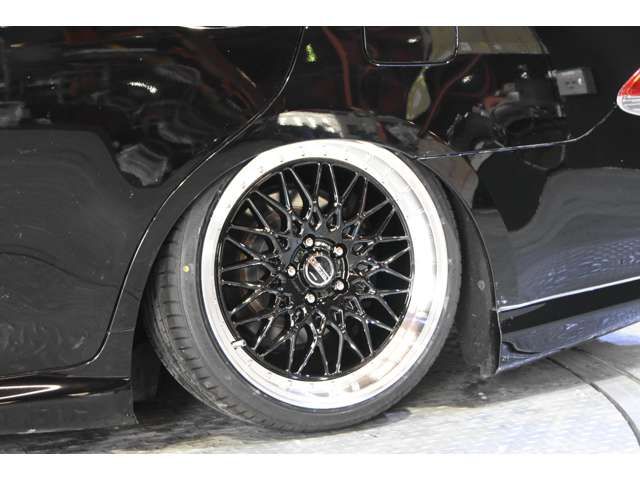 Toyota CROWN SEDAN 2011-11 1555-6
