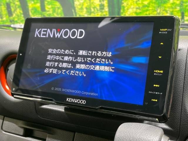 Nissan NV350 Caravan 2021-02 189062-2