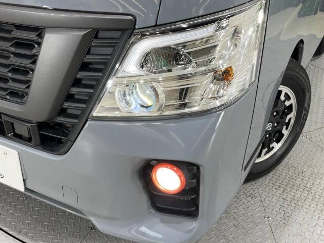 Nissan NV350 Caravan 2021-02 189062-12