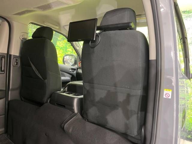 Nissan NV350 Caravan 2021-02 189062-5