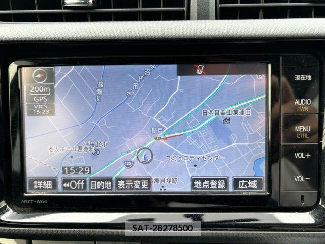 Toyota AQUA 2015-06 260615-4