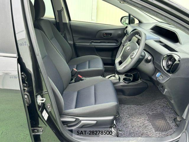 Toyota AQUA 2015-06 260615-9