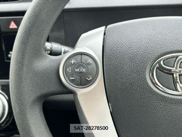 Toyota AQUA 2015-06 260615-15