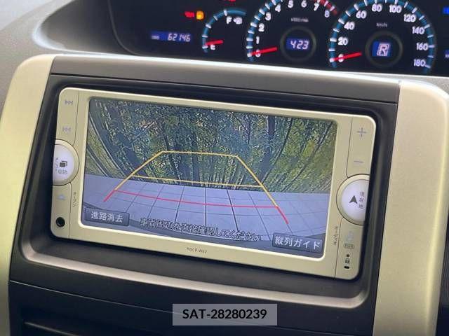 Toyota VOXY 2013-05 321340-5