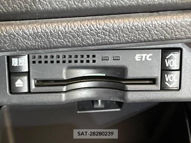 Toyota VOXY 2013-05 321340-4