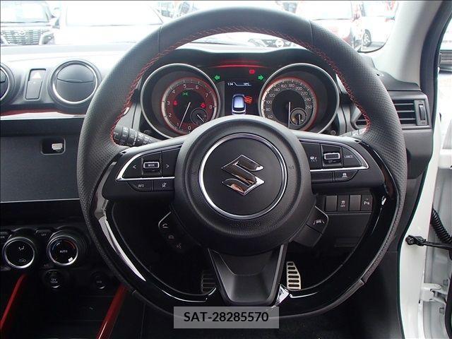 Suzuki SWIFT 2023-08 235905-12