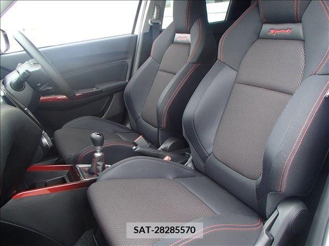 Suzuki SWIFT 2023-08 235905-10