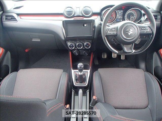 Suzuki SWIFT 2023-08 235905-1
