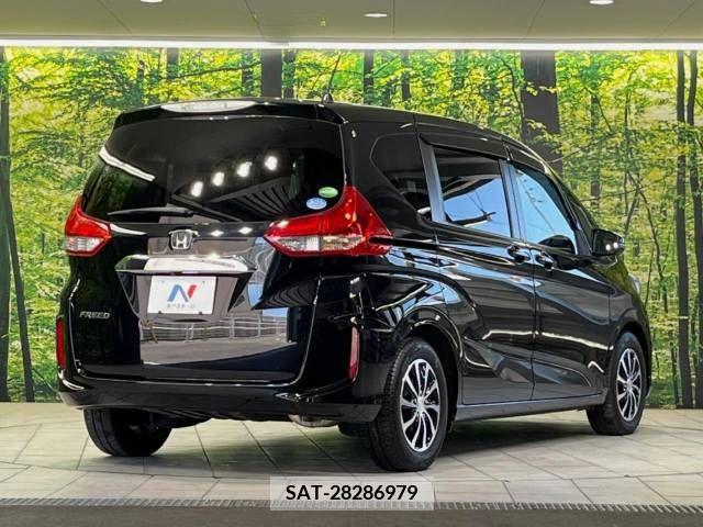 Honda FREED 2017-10 302918-17
