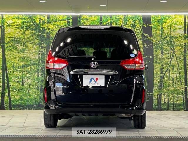 Honda FREED 2017-10 302918-15