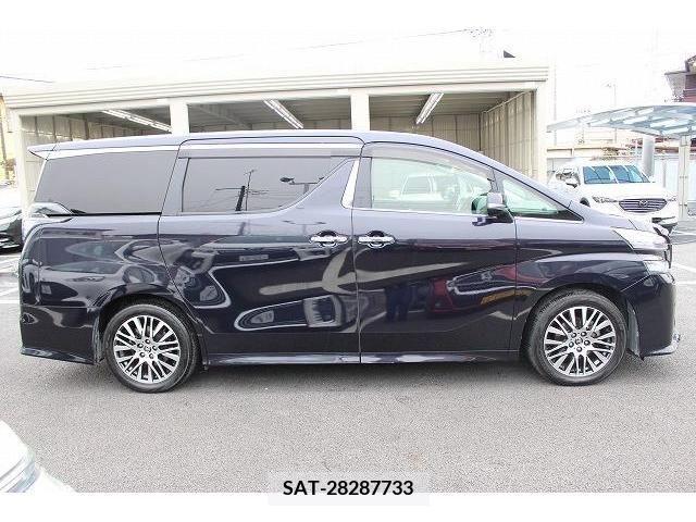 Toyota VELLFIRE 2017-06 215332-8